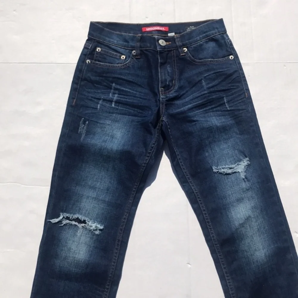 Unionbay distressed jeans slim boyfriend straight‎